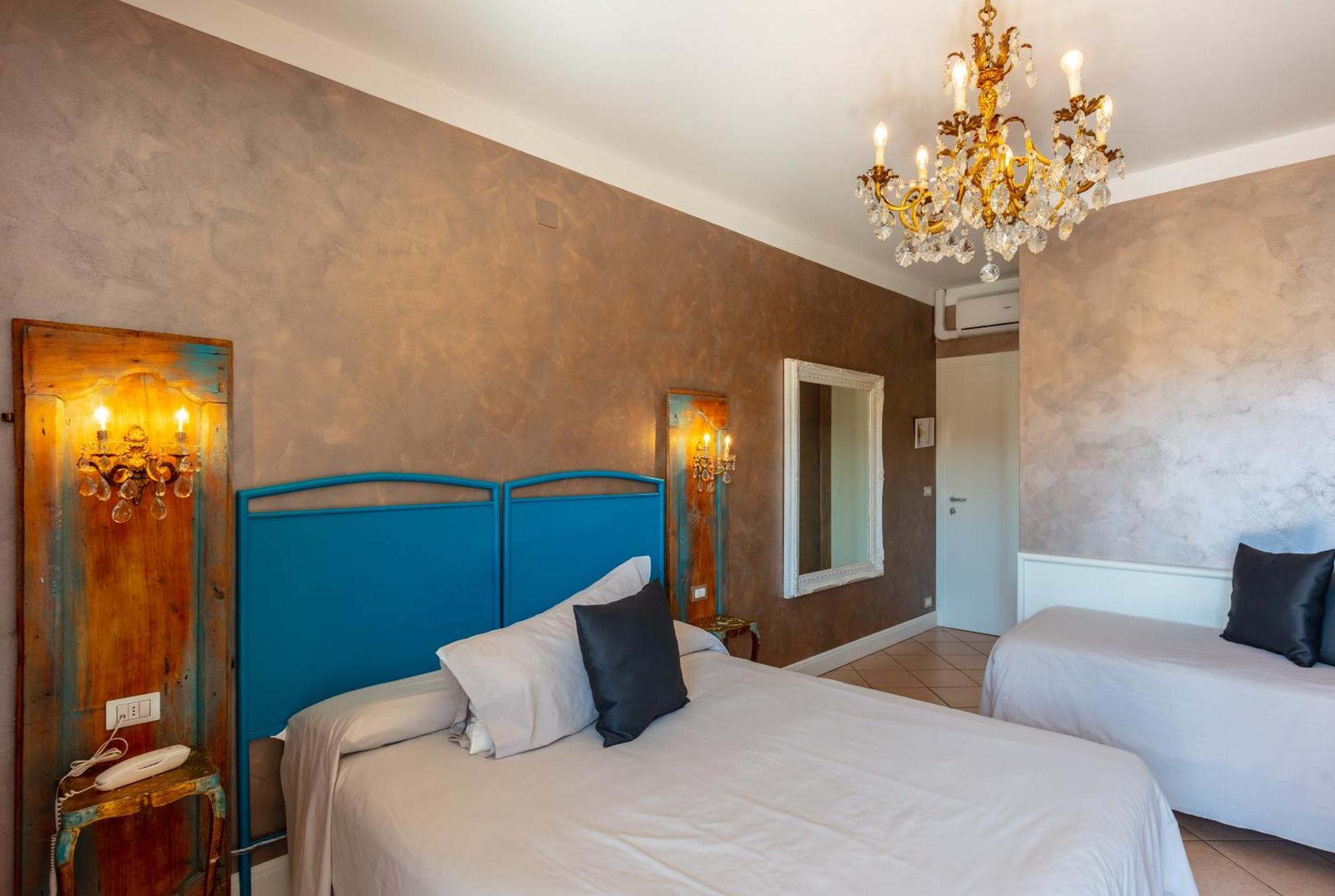 Hotel Maximilian Бардолино Номер фото