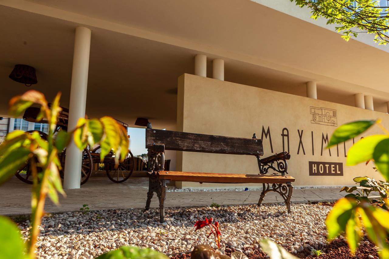 Hotel Maximilian Бардолино Экстерьер фото